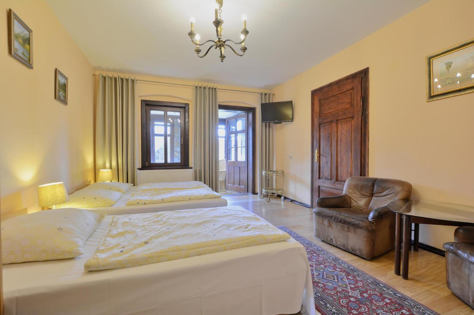 Guest house Dom Polana